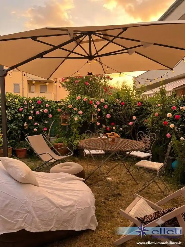 Appartamento in vendita a Massa