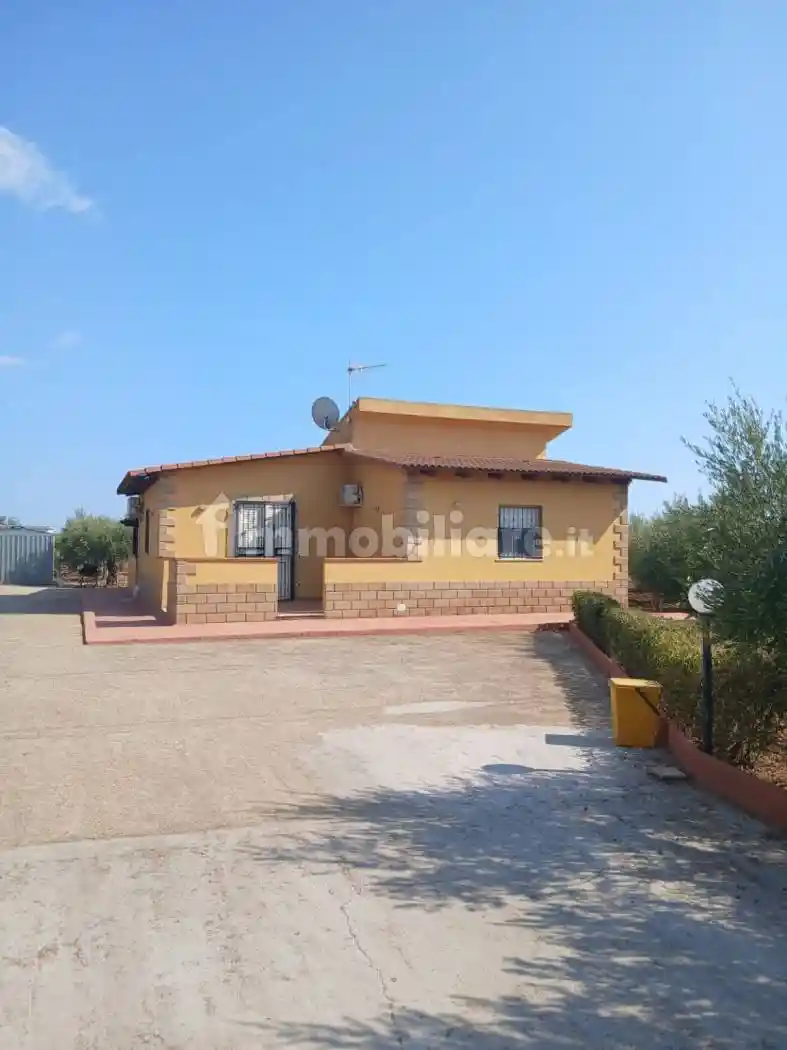 Villa in affitto a Ribera