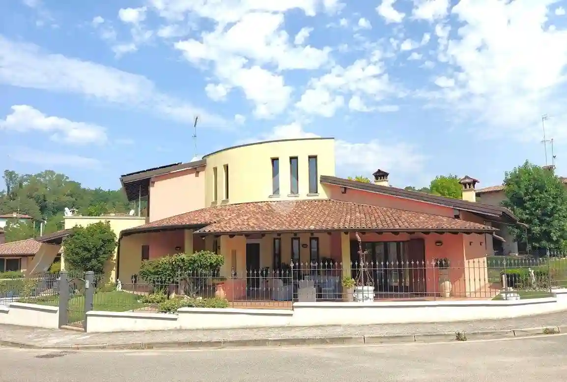 Villa - foto 2