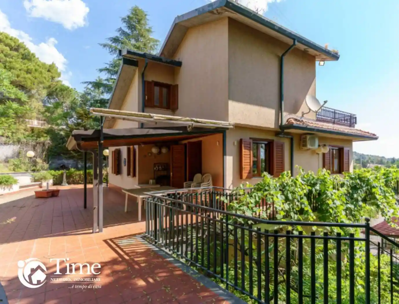 Villa in vendita a Nicolosi