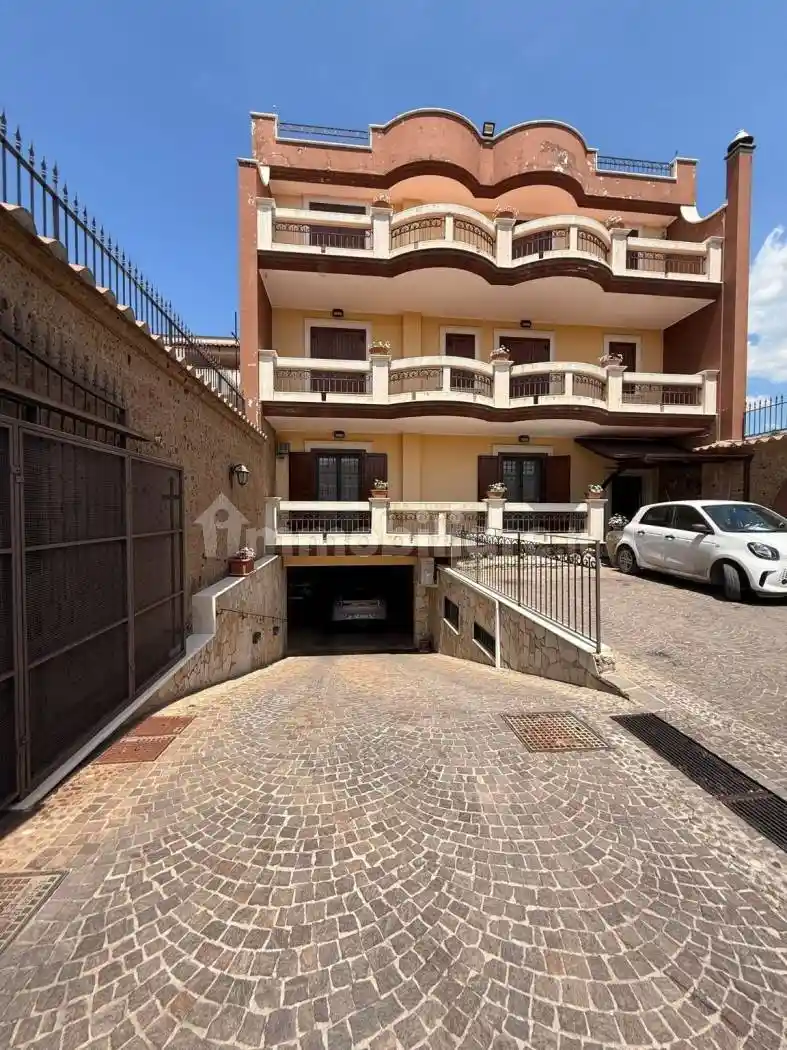 Villa in vendita a Maddaloni