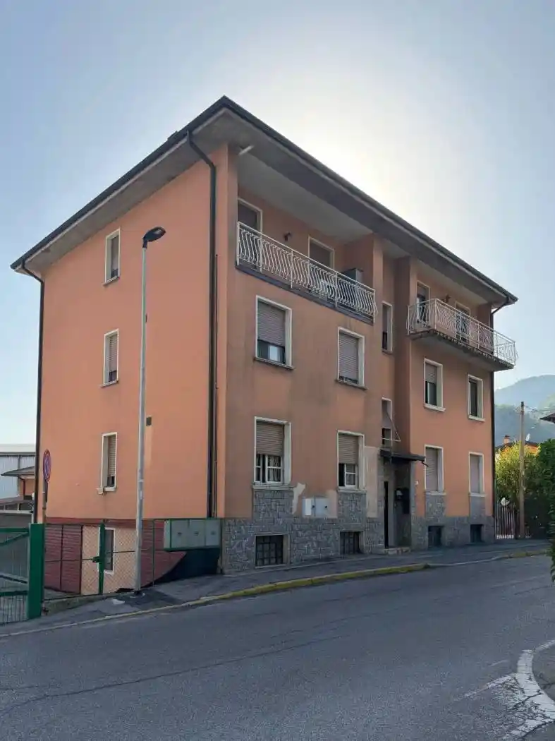 Appartamento in vendita a Roè Volciano