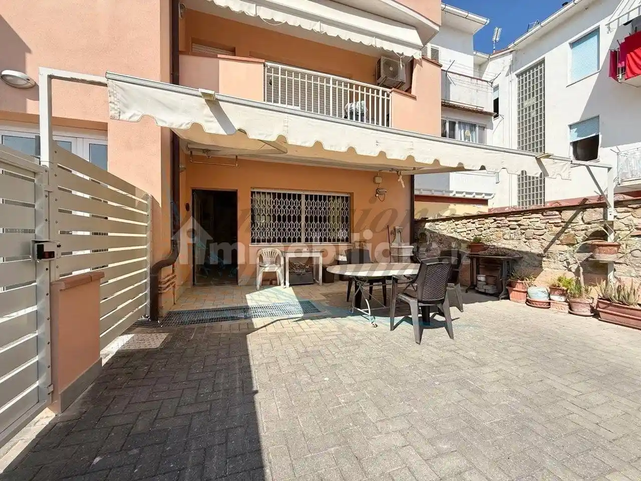 Appartamento in vendita a Rosignano Marittimo