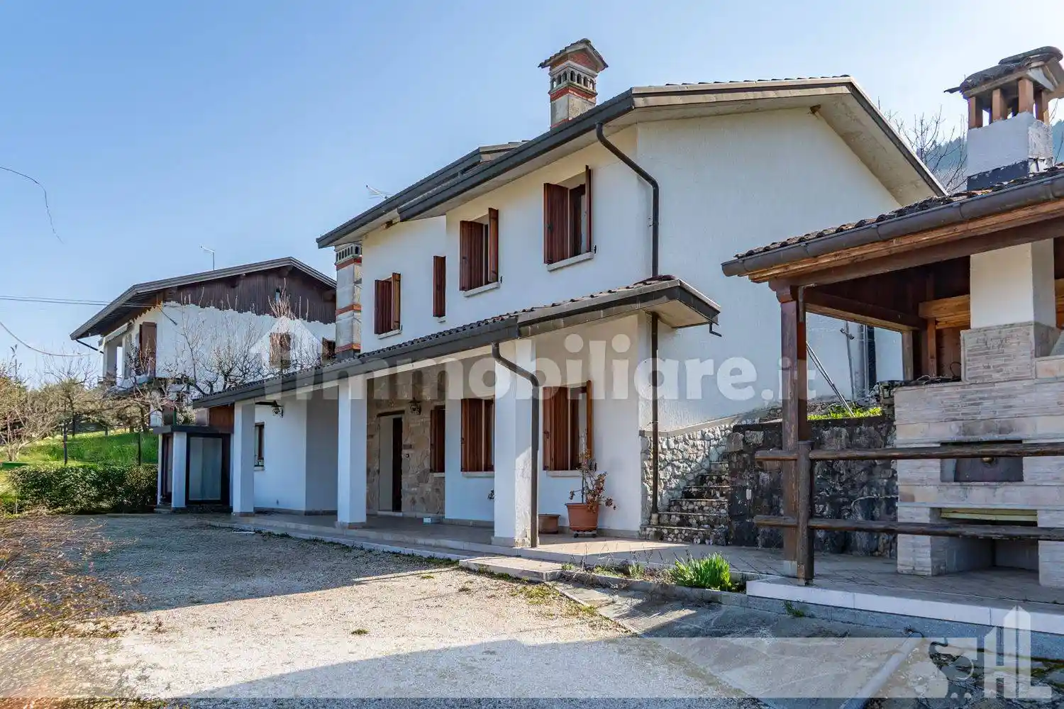 Casa indipendente in vendita a Borgo Valbelluna