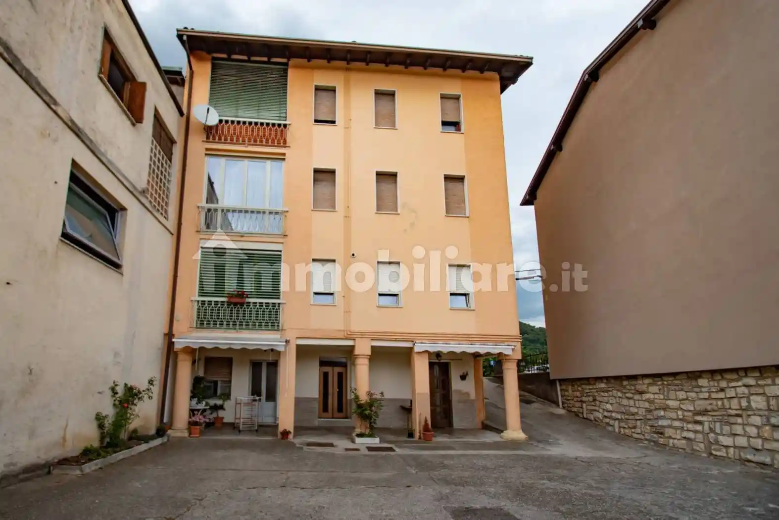 Appartamento in vendita a Polaveno