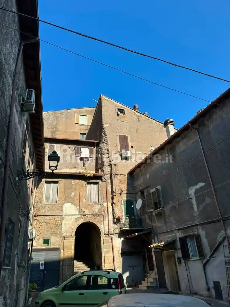 Appartamento in vendita a Nepi