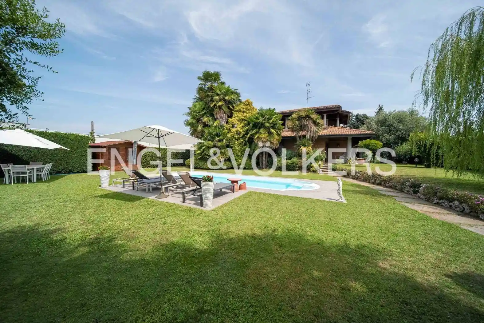 Villa in vendita a Somma Lombardo
