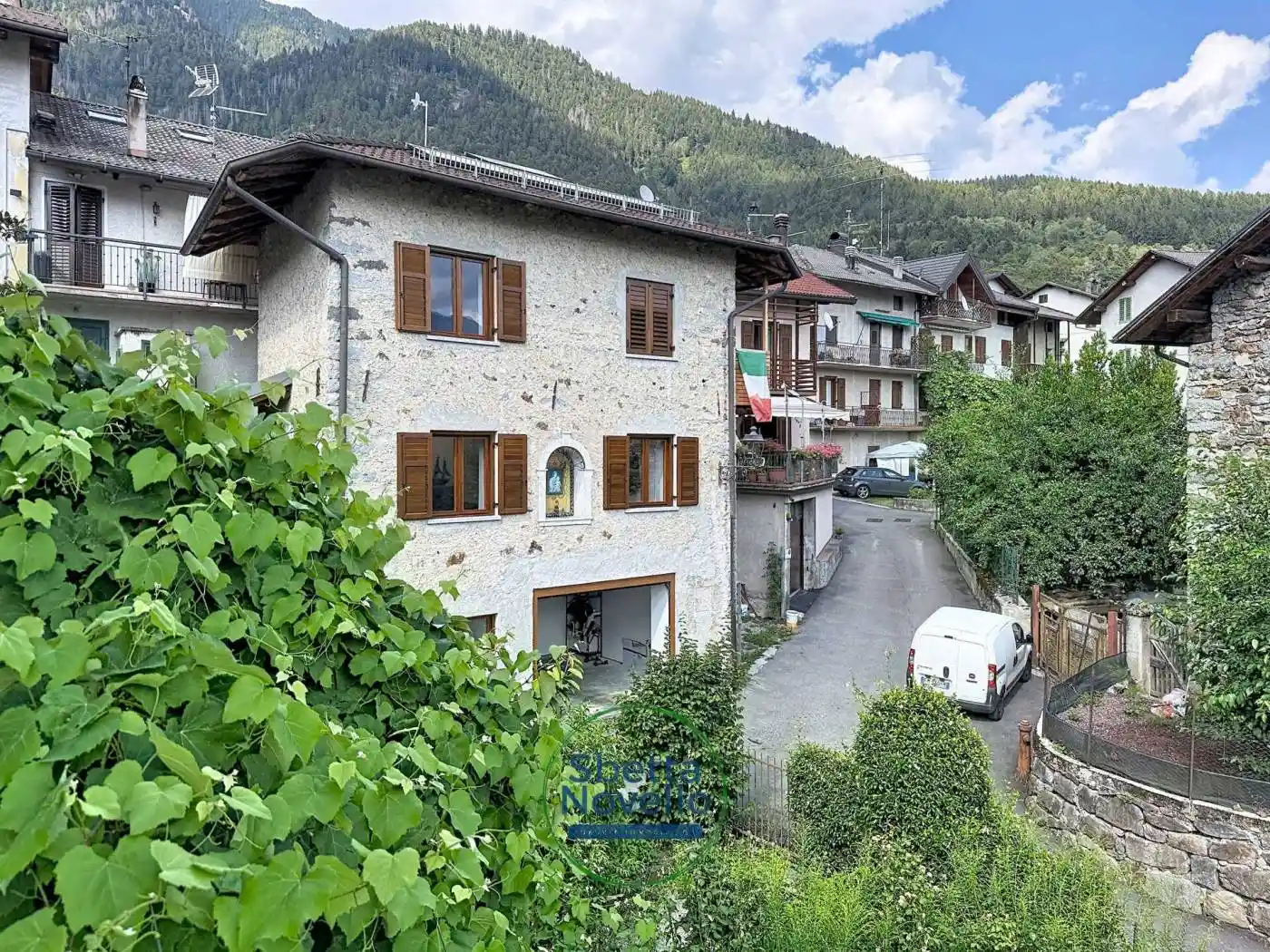 Casa indipendente in vendita a Samone