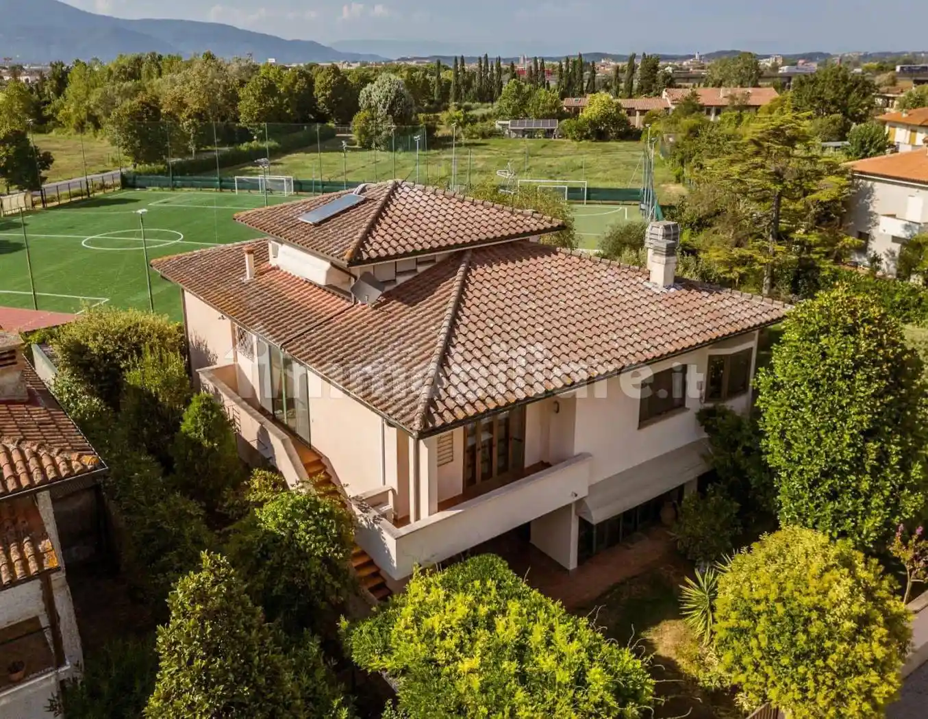 Villa in vendita a Pontedera