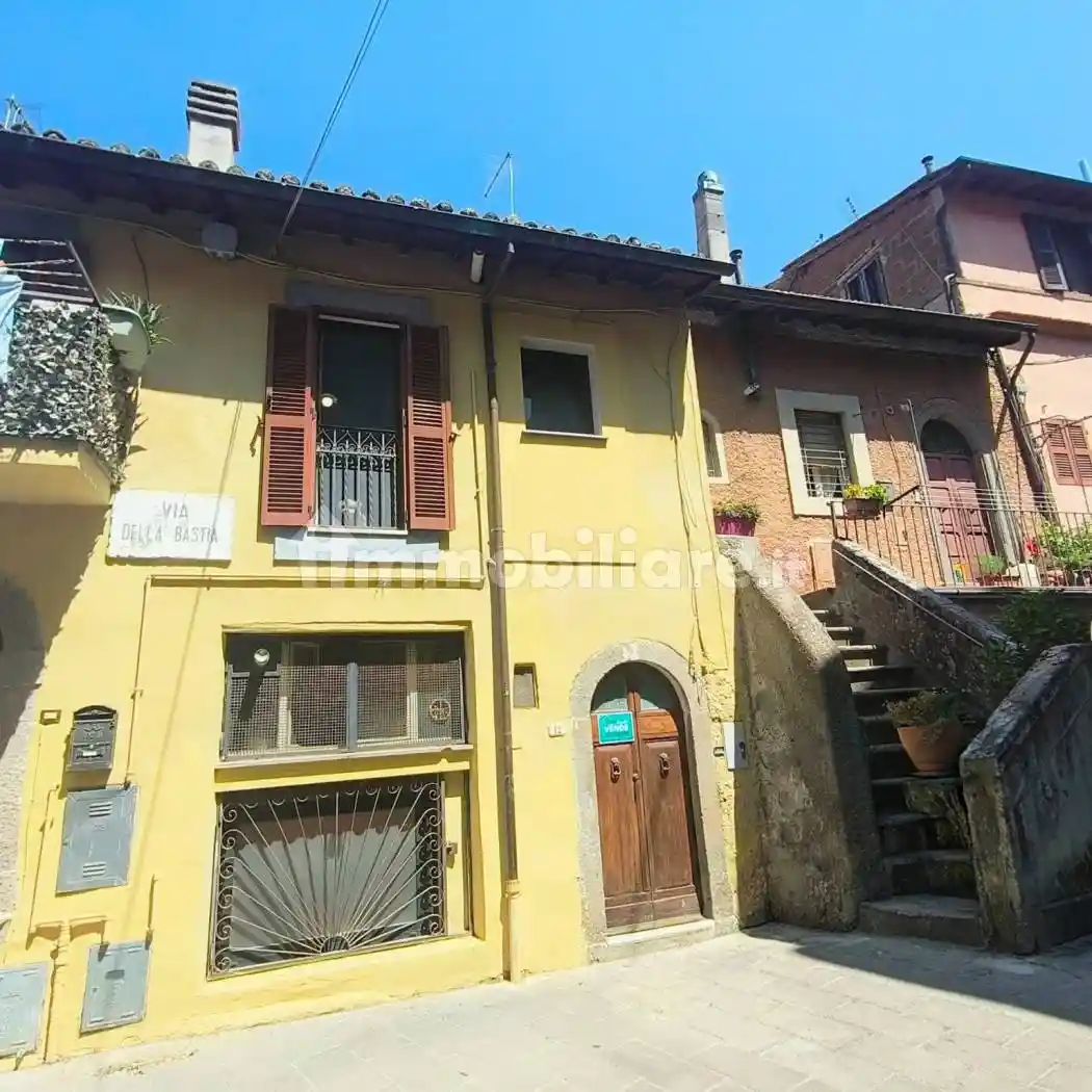 Appartamento in vendita a Soriano nel Cimino