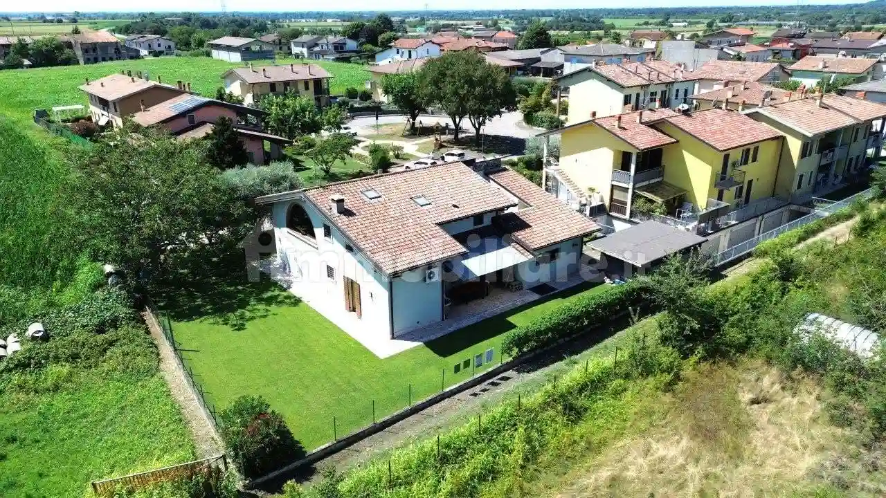 Villa - foto 5