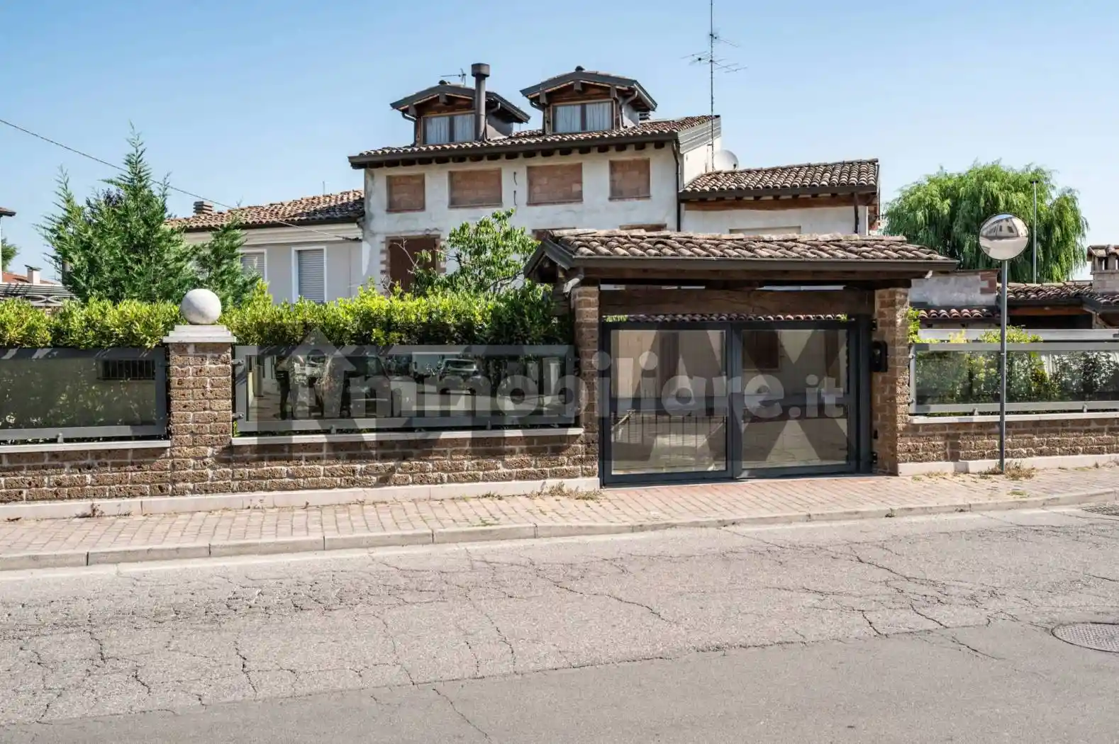 Villa in vendita a Viadana