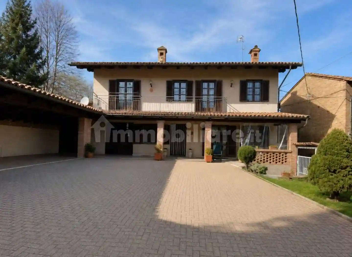 Villa - foto 2