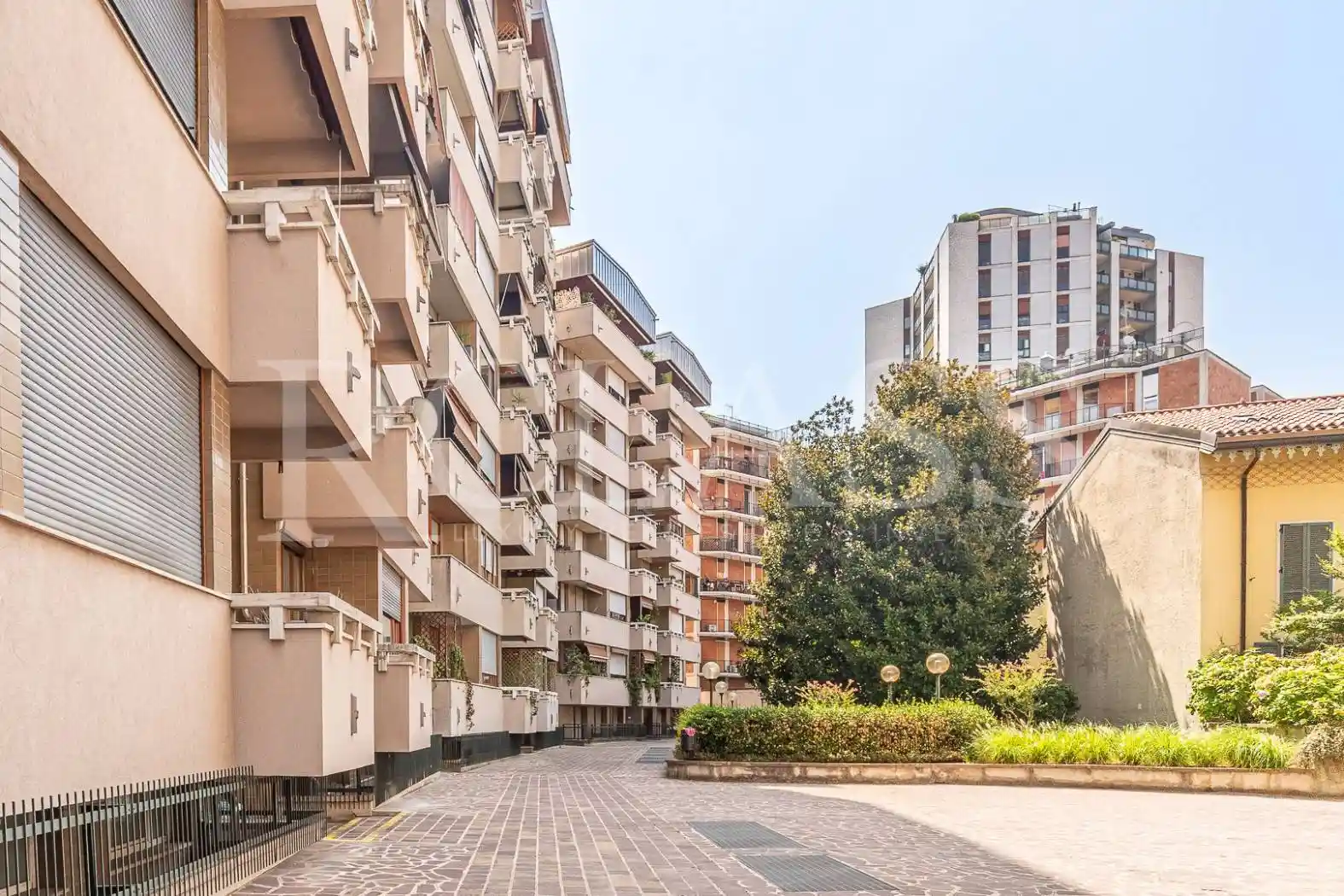 Appartamento in vendita a Monza