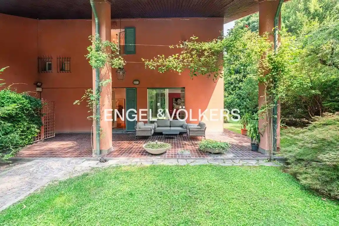 Villa - foto 2