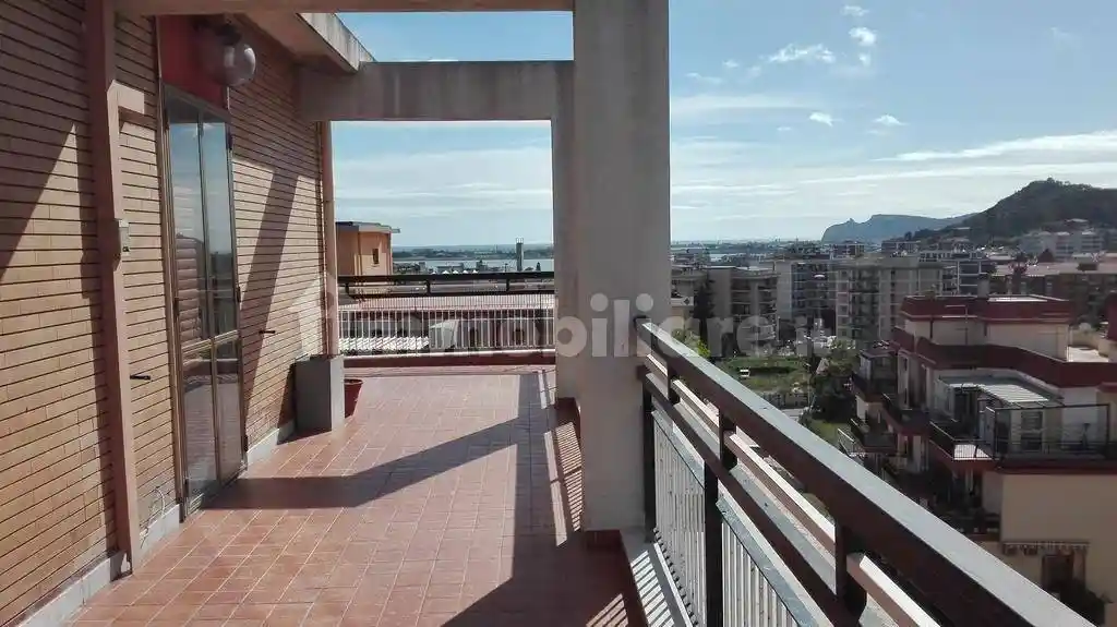 Attico - Mansarda in affitto a Cagliari