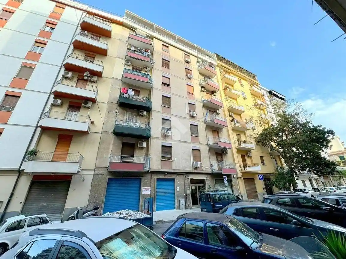 Appartamento in vendita a Palermo