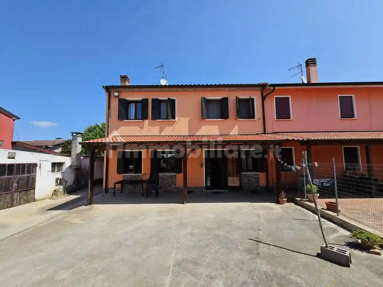 Villetta a schiera - foto 2