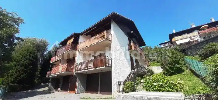 Appartamento in vendita a Costa Serina
