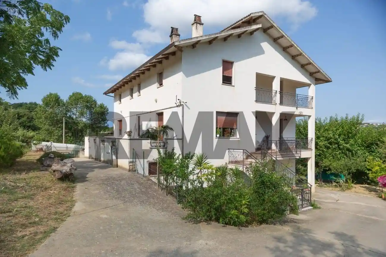 Villa in vendita a Bucchianico