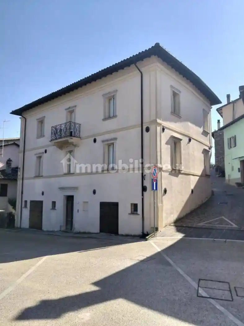 Casa indipendente in vendita a Montefranco
