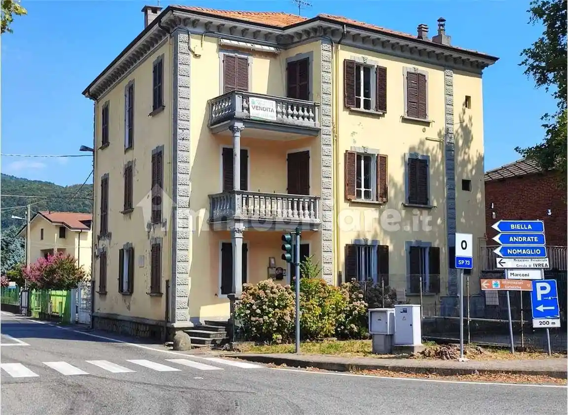 Appartamento in vendita a Borgofranco d'Ivrea