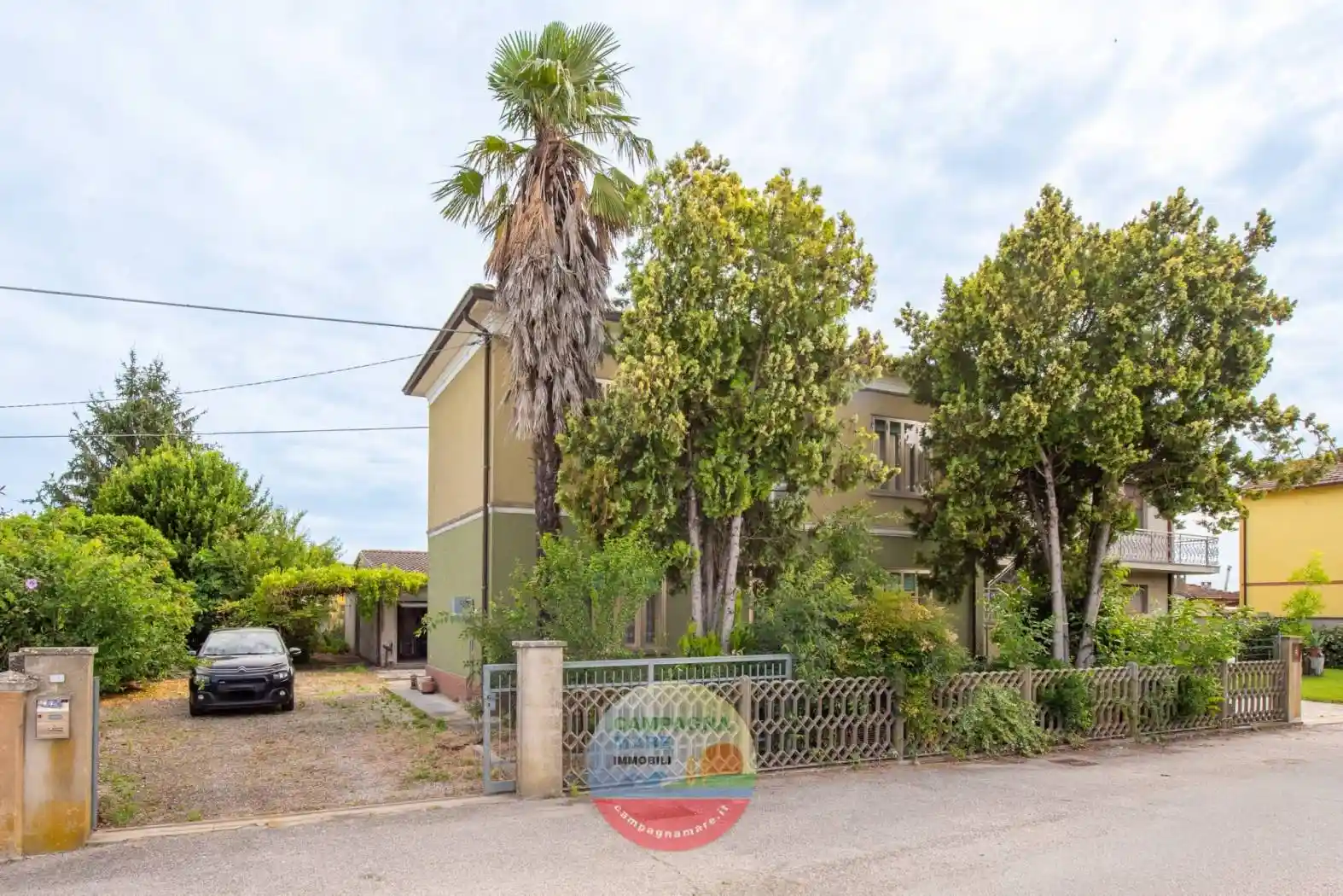 Villa in vendita a Riva del Po