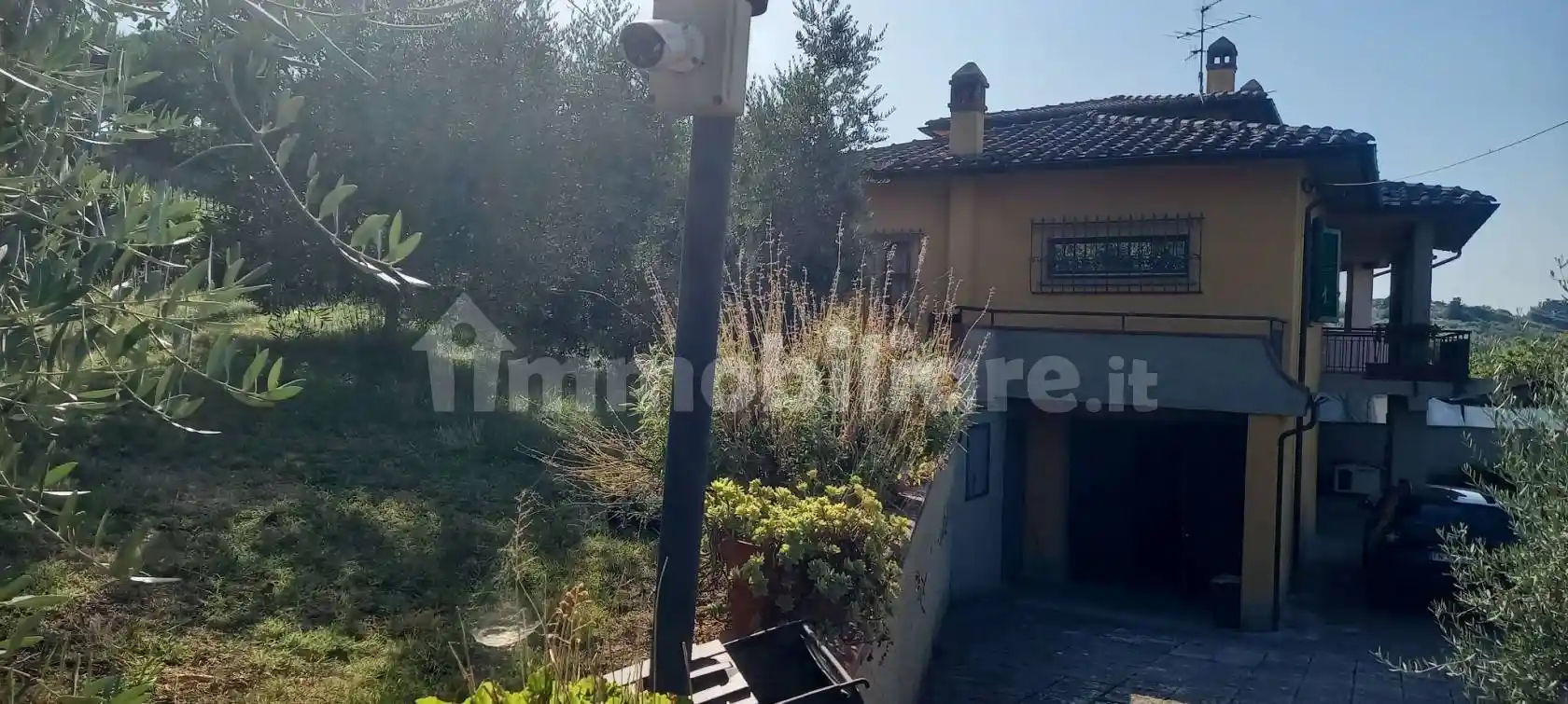 Villetta a schiera in vendita a Carmignano