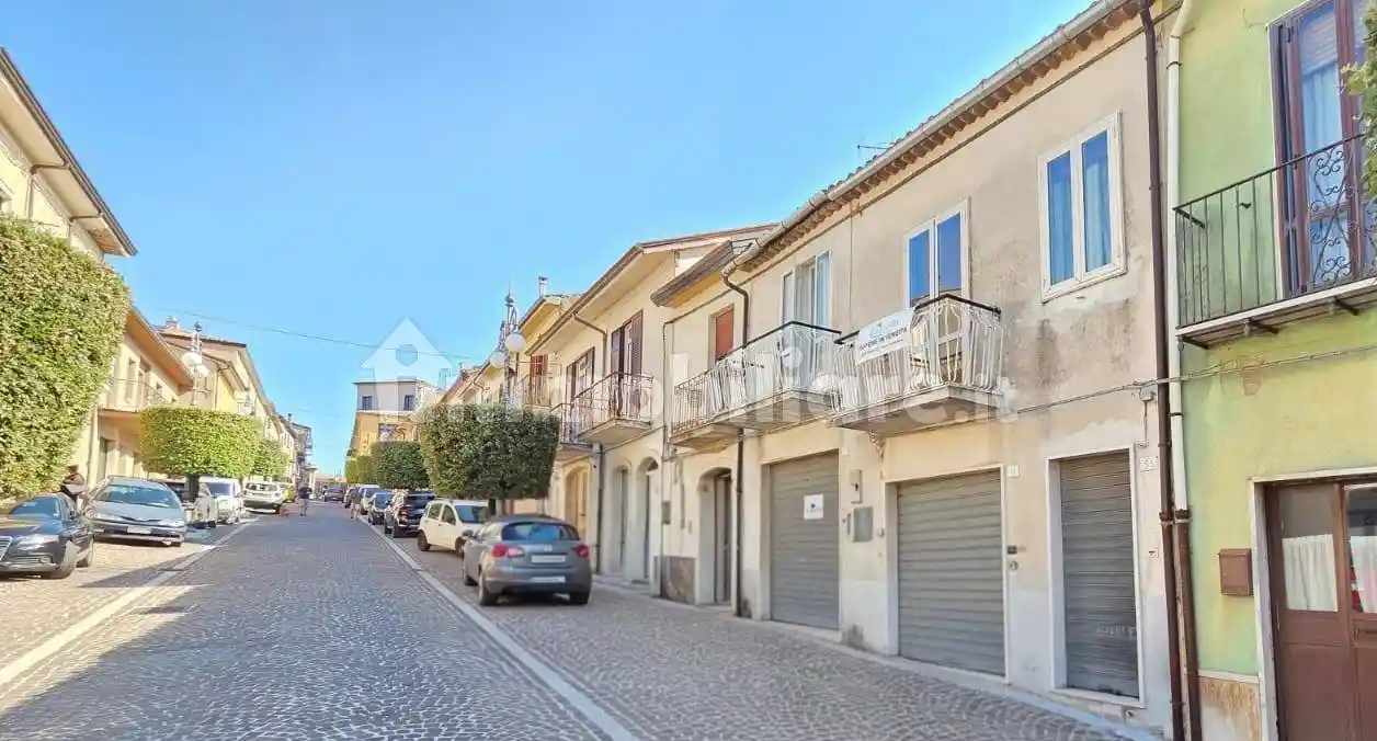 Casa indipendente in vendita a Montemarano