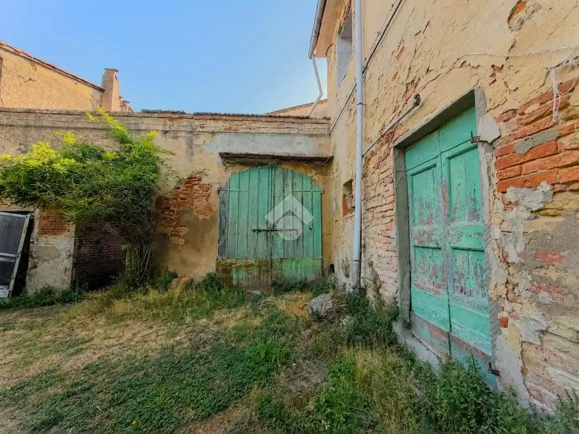 Appartamento in vendita a Collesalvetti