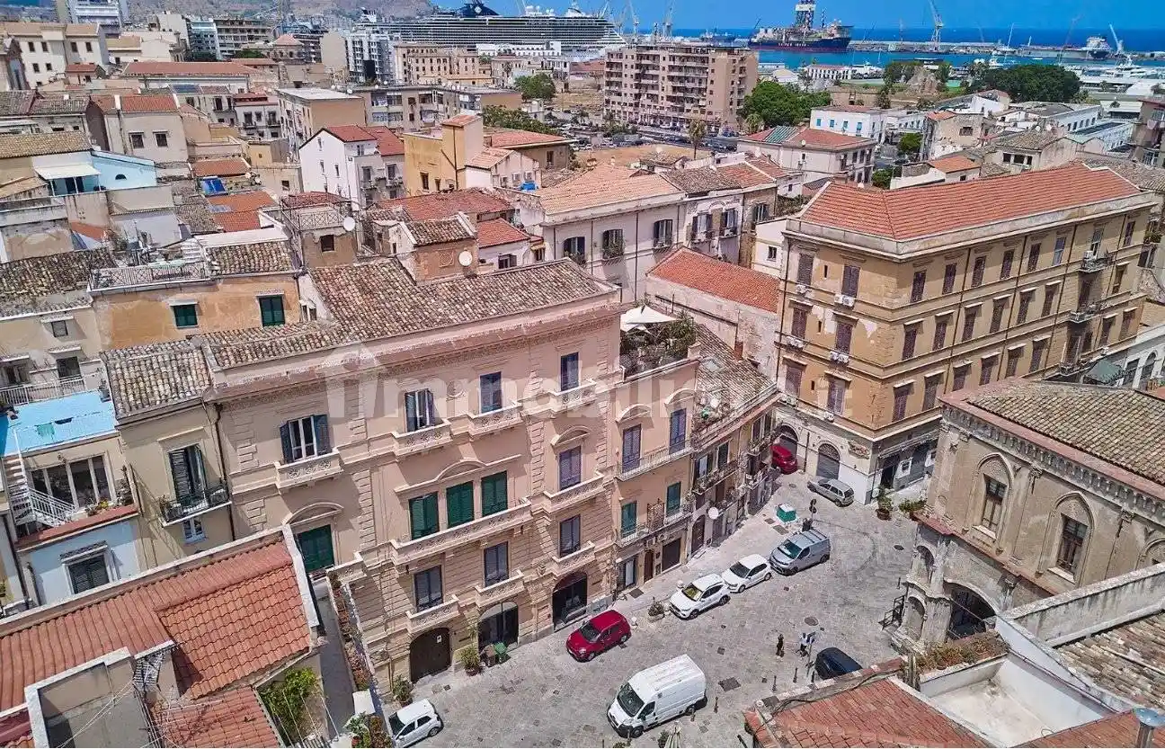 Appartamento in vendita a Palermo