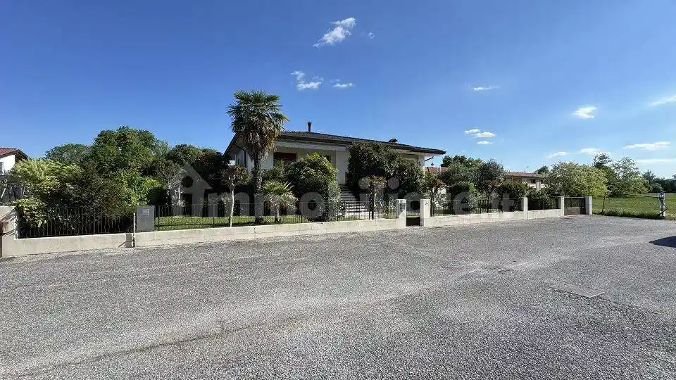 Villa in vendita a Gaiarine