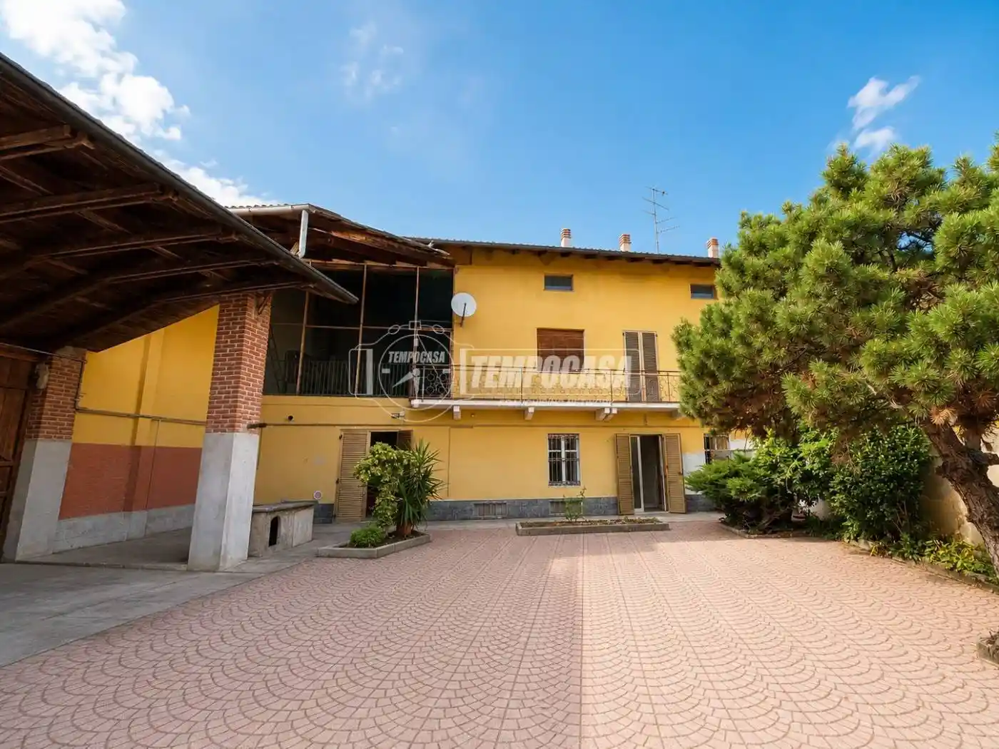Casa indipendente in vendita a Tronzano Vercellese