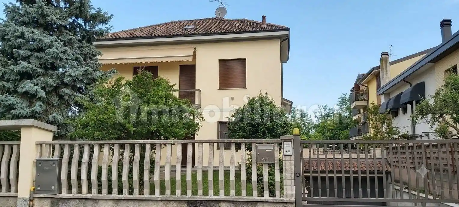 Villa in vendita a Cesano Maderno