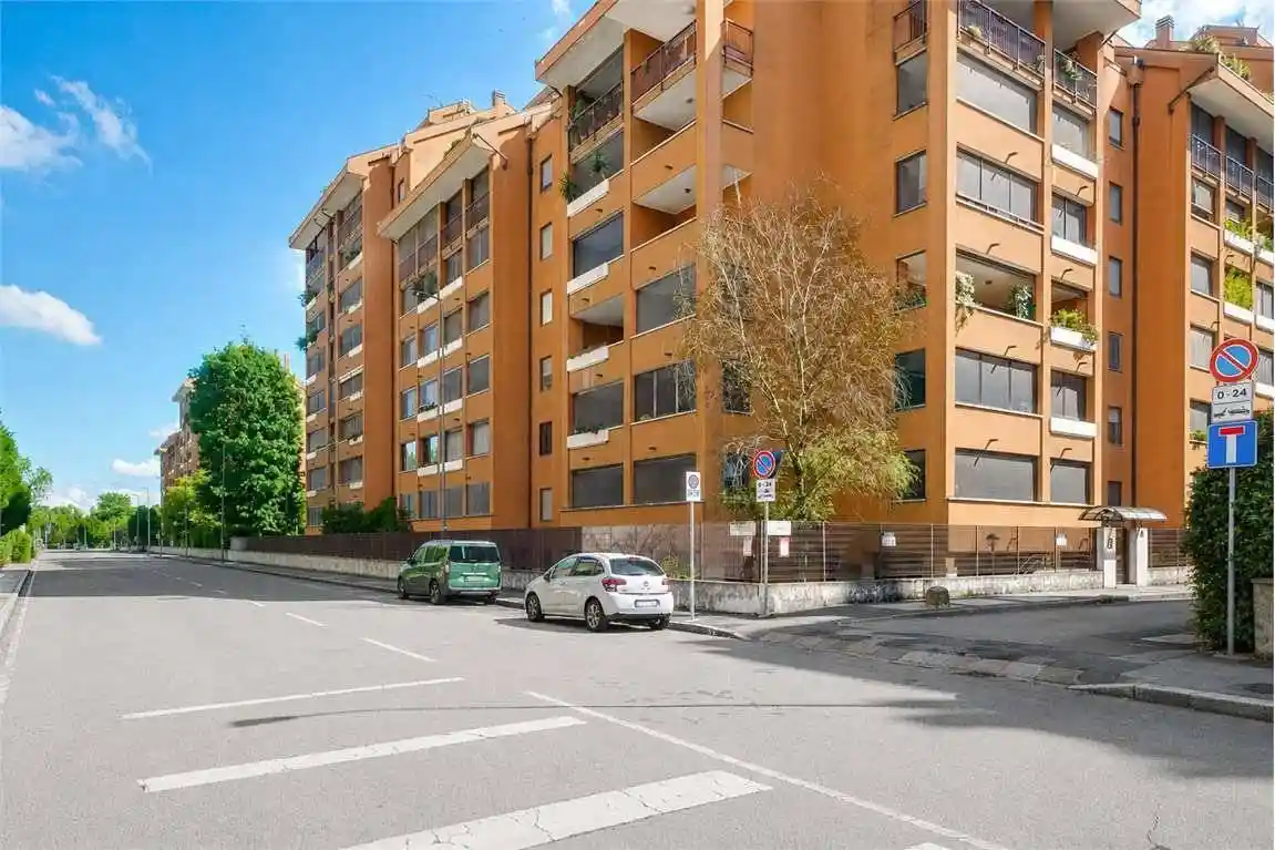 Appartamento in vendita a Milano