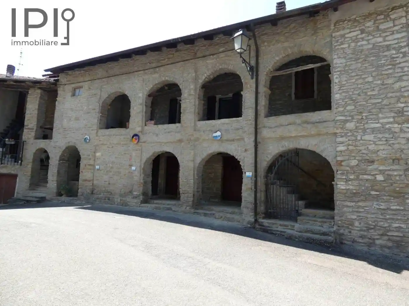 Casa indipendente in vendita a Denice