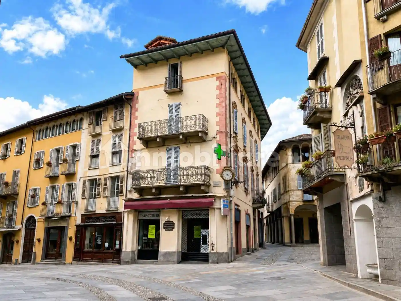 Appartamento in vendita a Varallo