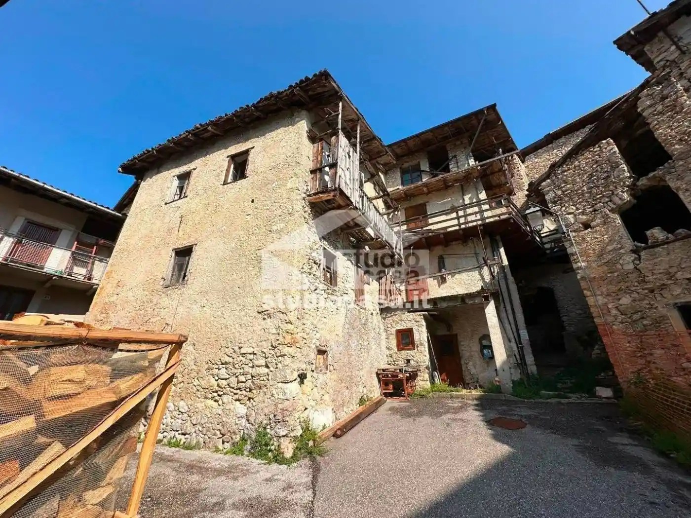 Rustico - Casale in vendita a Terragnolo