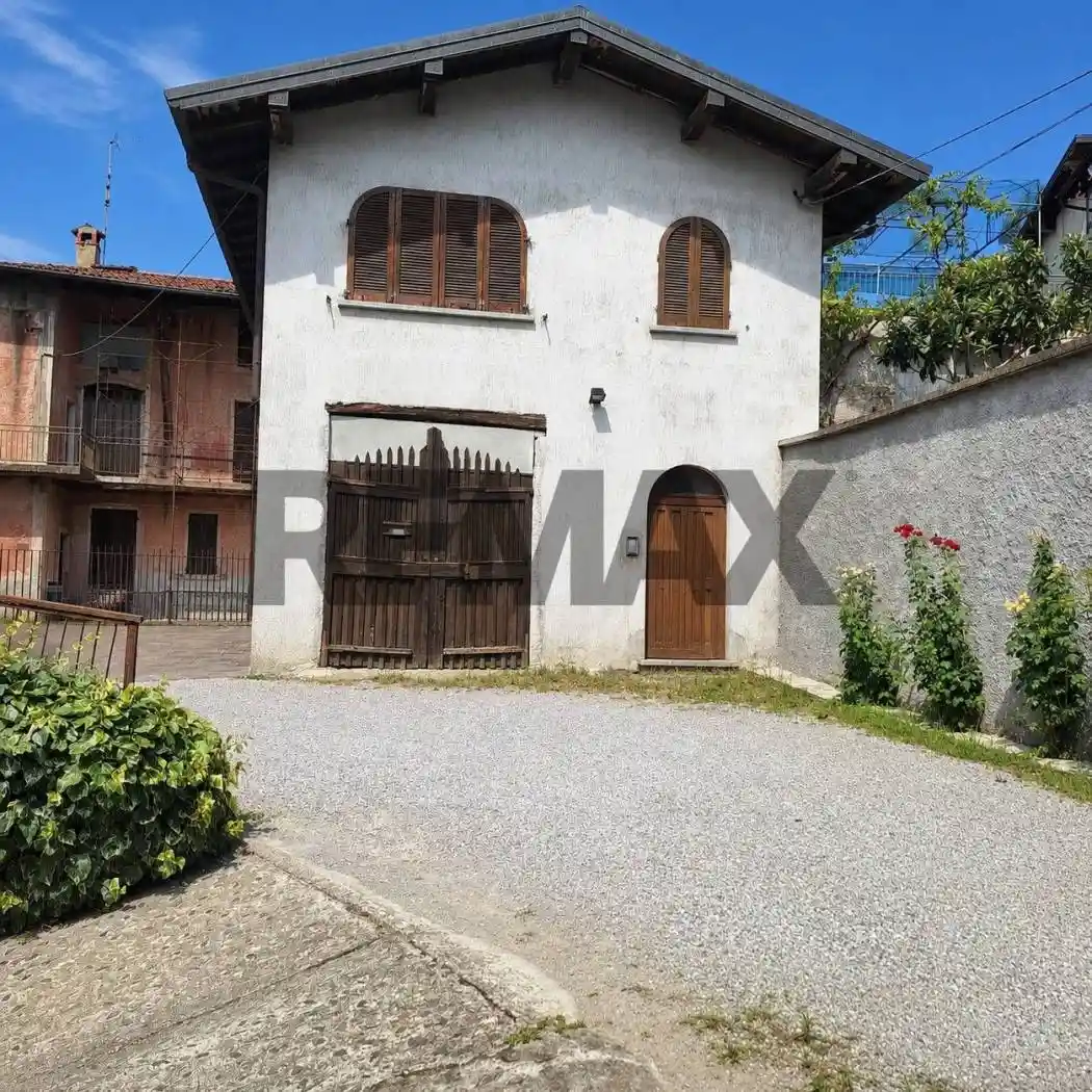 Casa indipendente in vendita a Bosisio Parini