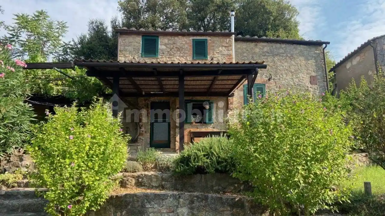Rustico - Casale in vendita a Roccastrada