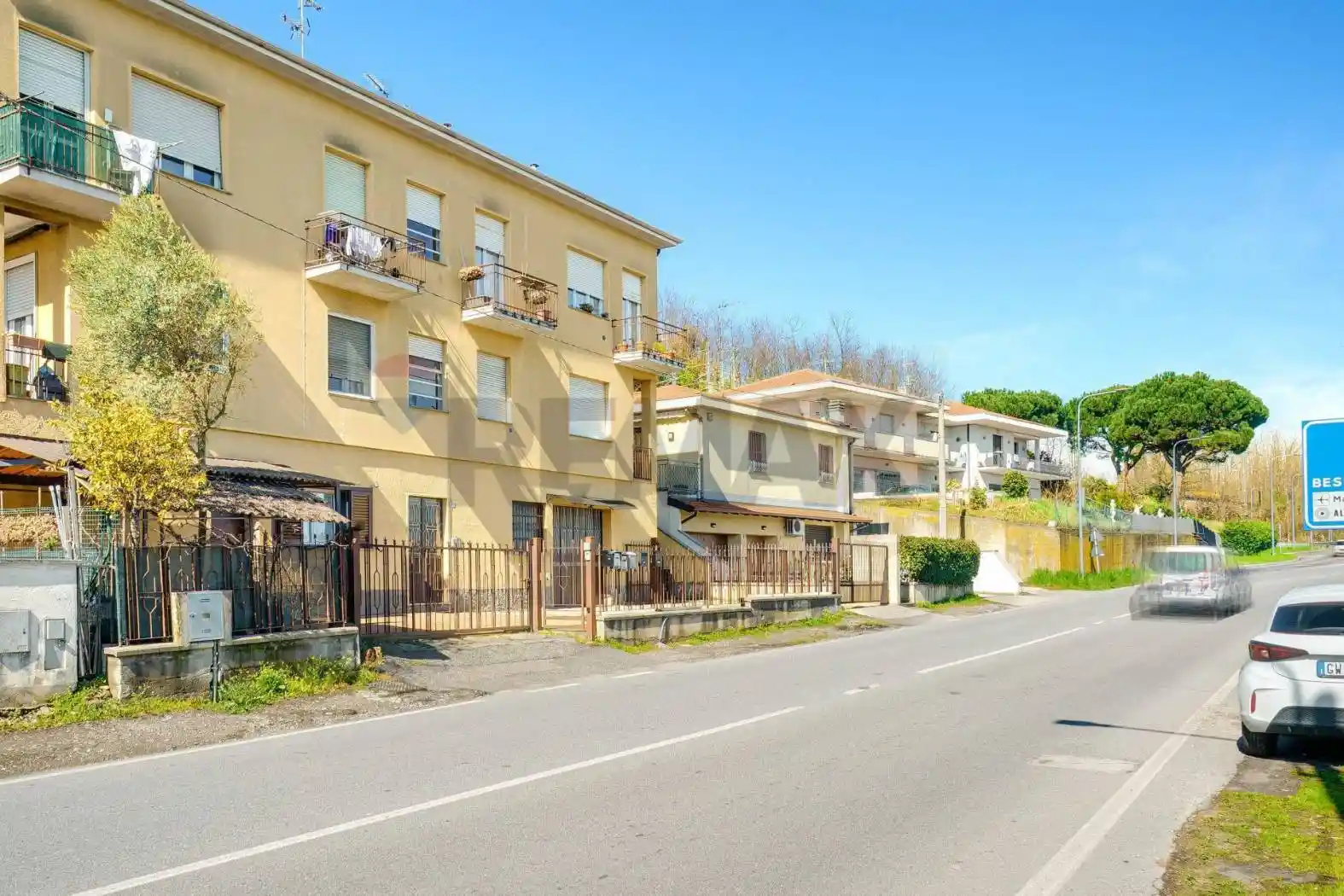 Appartamento in vendita a Jerago con Orago