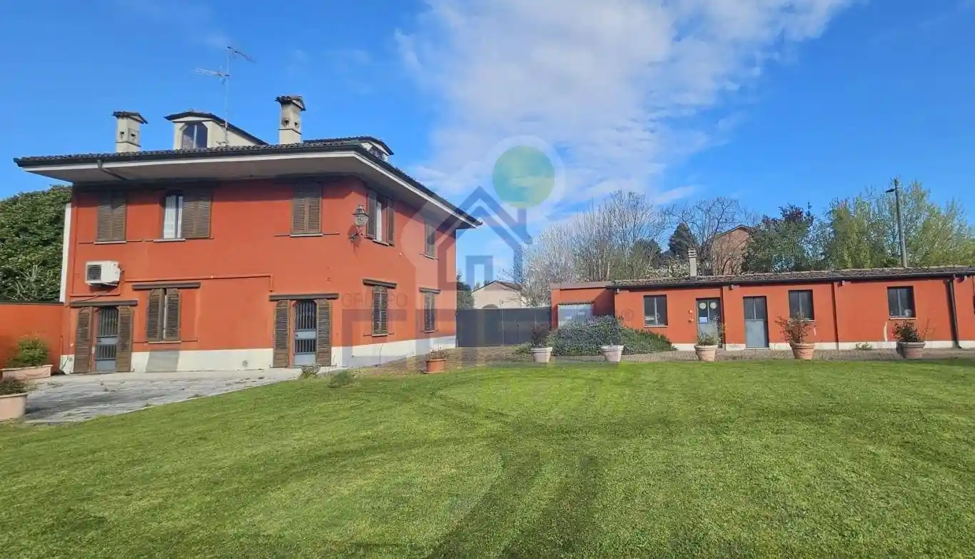 Villa in vendita a Maleo