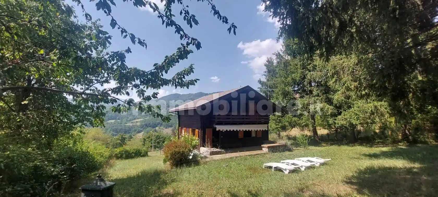 Casa indipendente in vendita a Ferriere