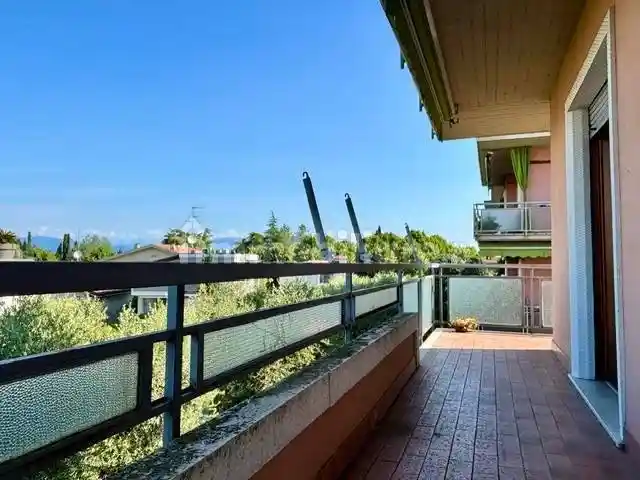 Appartamento in vendita a Desenzano del Garda