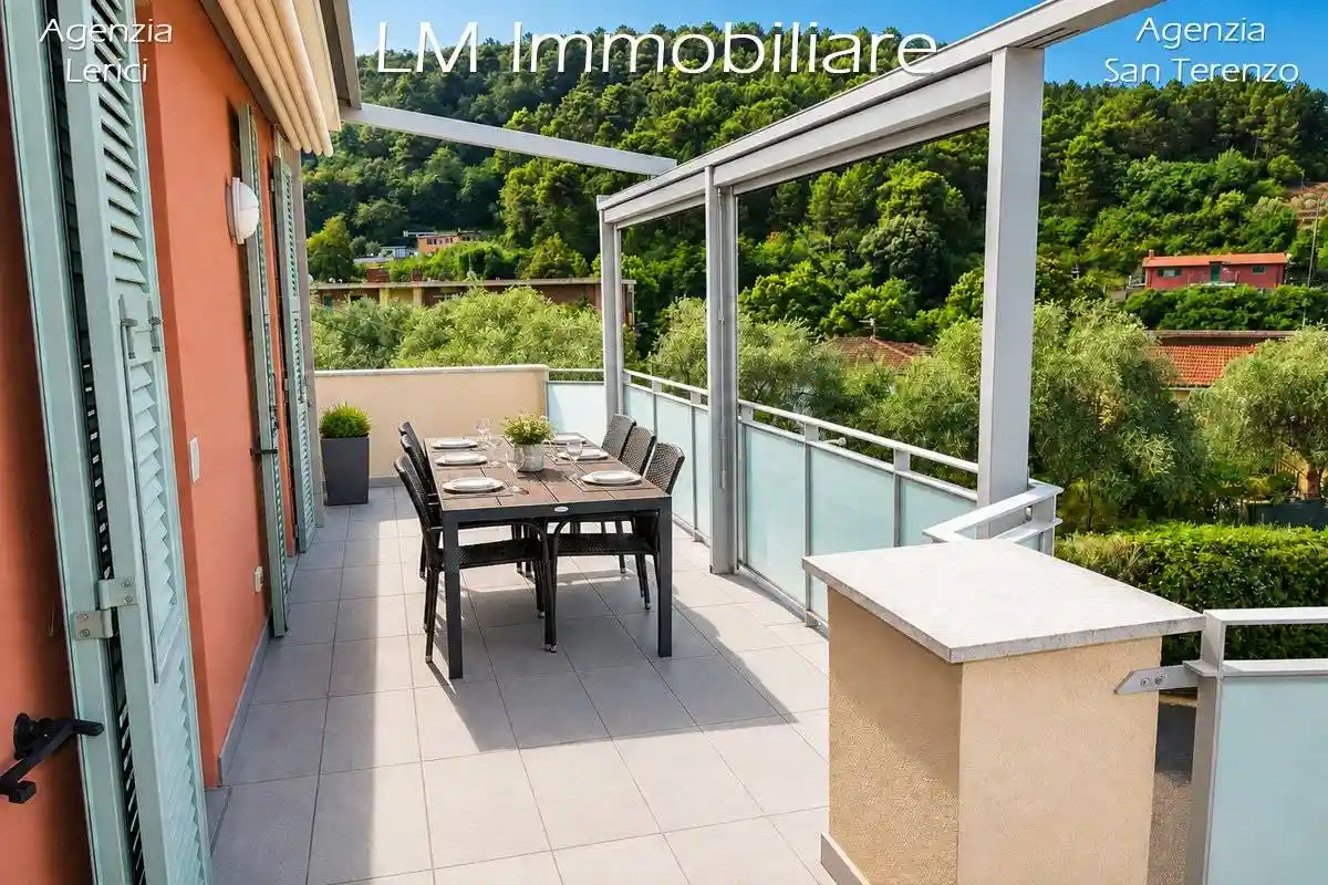 Appartamento in vendita a Lerici