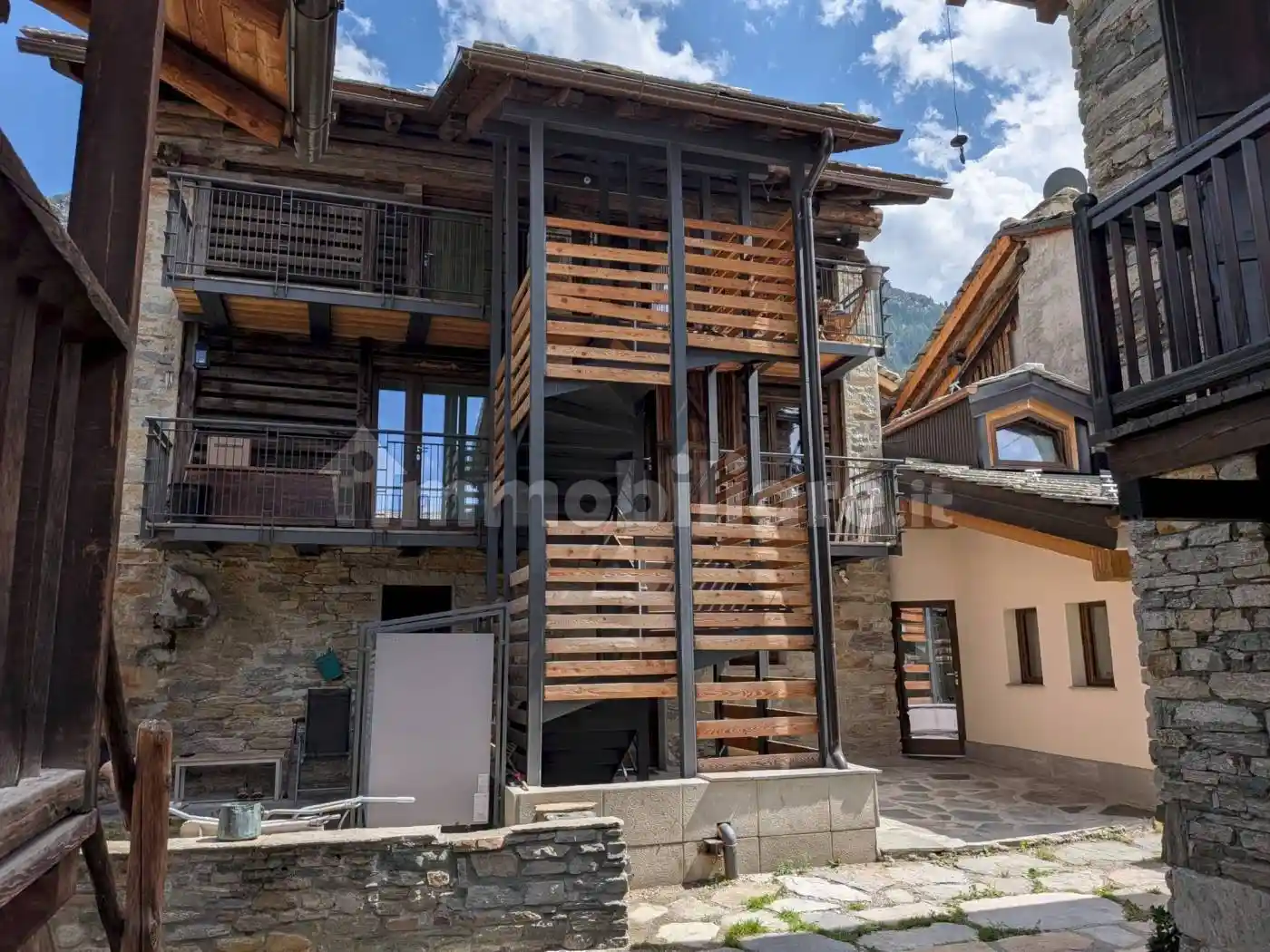 Appartamento in vendita a Cogne