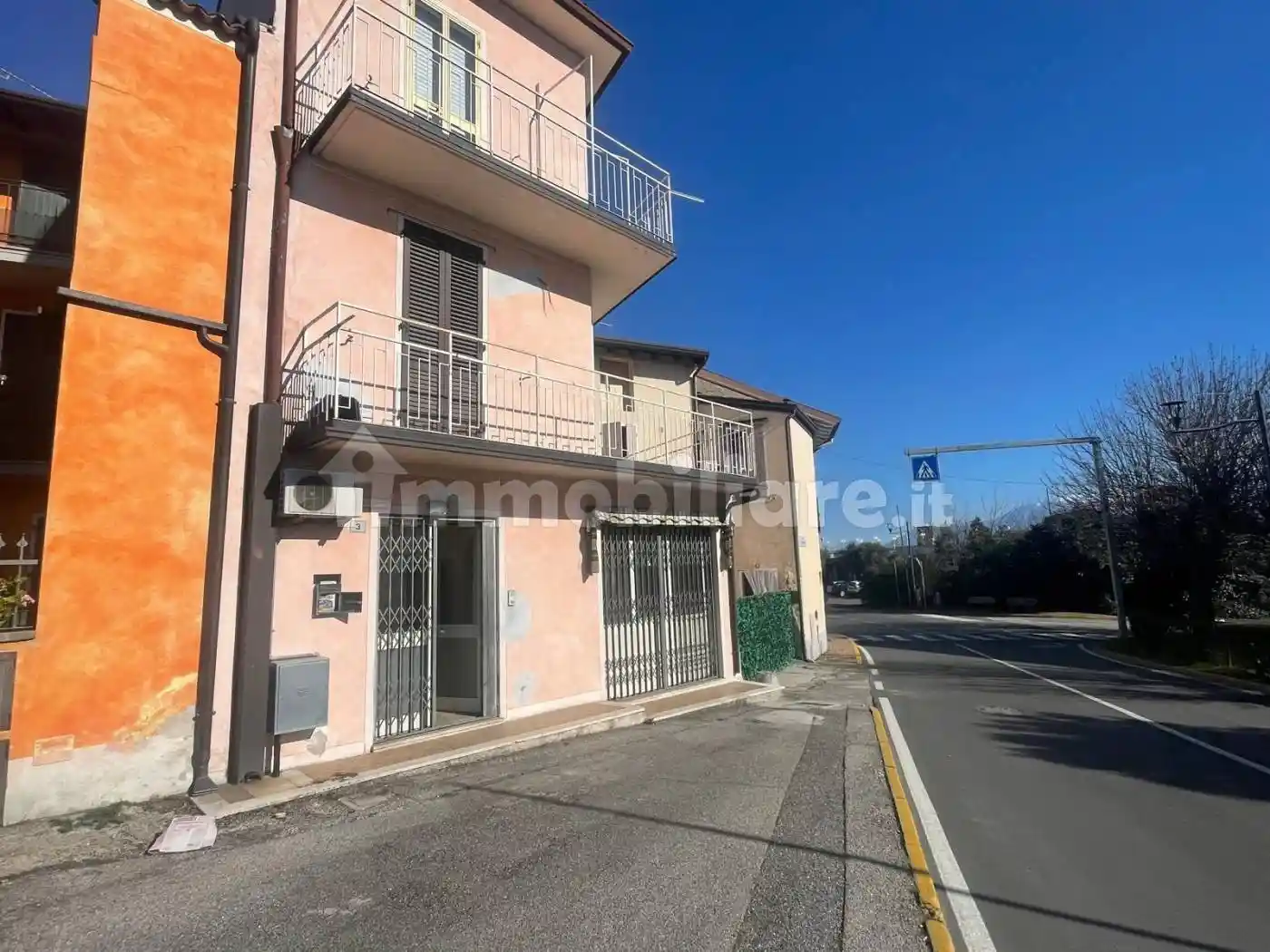 Casa indipendente in vendita a Manerba del Garda