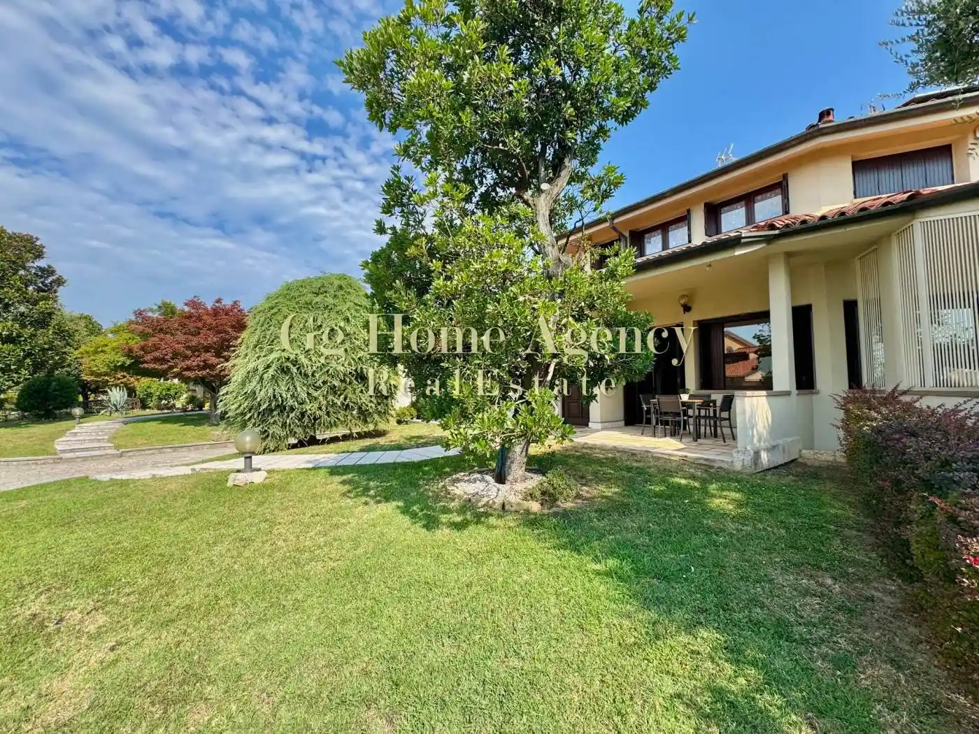 Villa in vendita a Calusco d'Adda