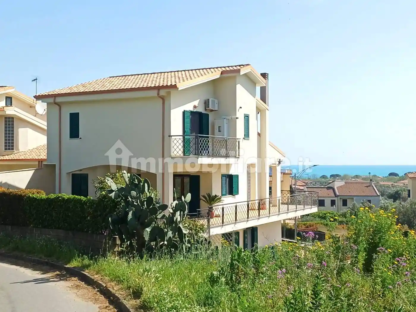 Villa in vendita a Montepaone