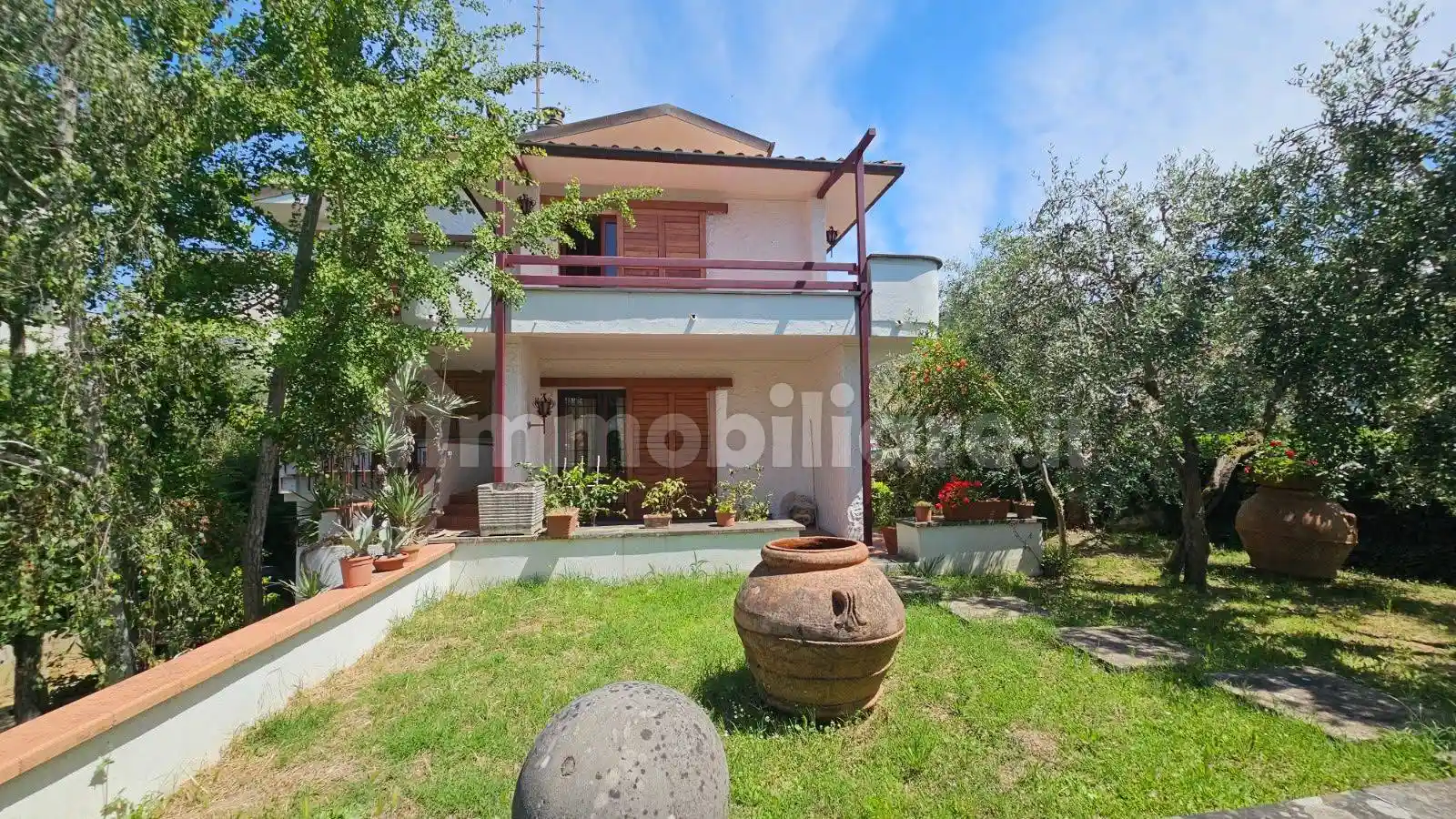 Villa in vendita a Montecatini-Terme